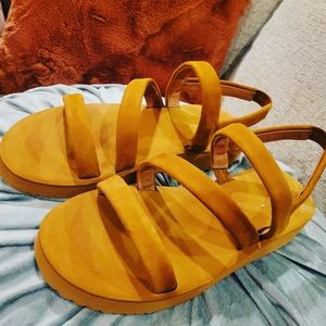 Size 11 Madwell sandals